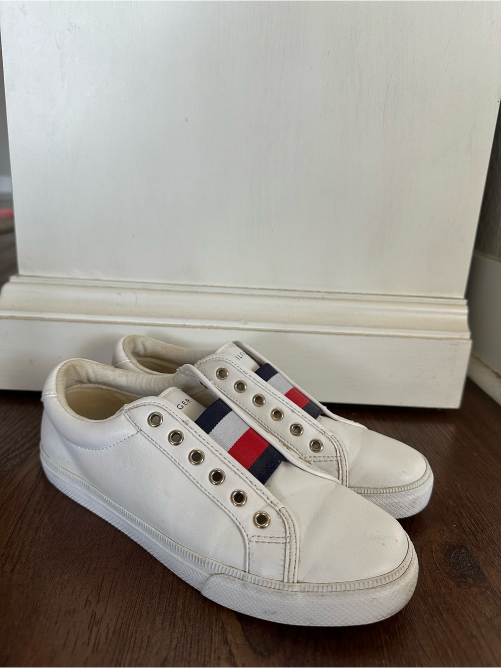Women’s Tommy Hilfiger White Slip-On Sneakers, 8.5